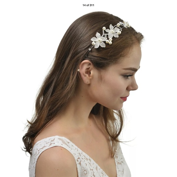 New Beautiful wire/ribbon hair accessory//headband - Picture 4 of 12